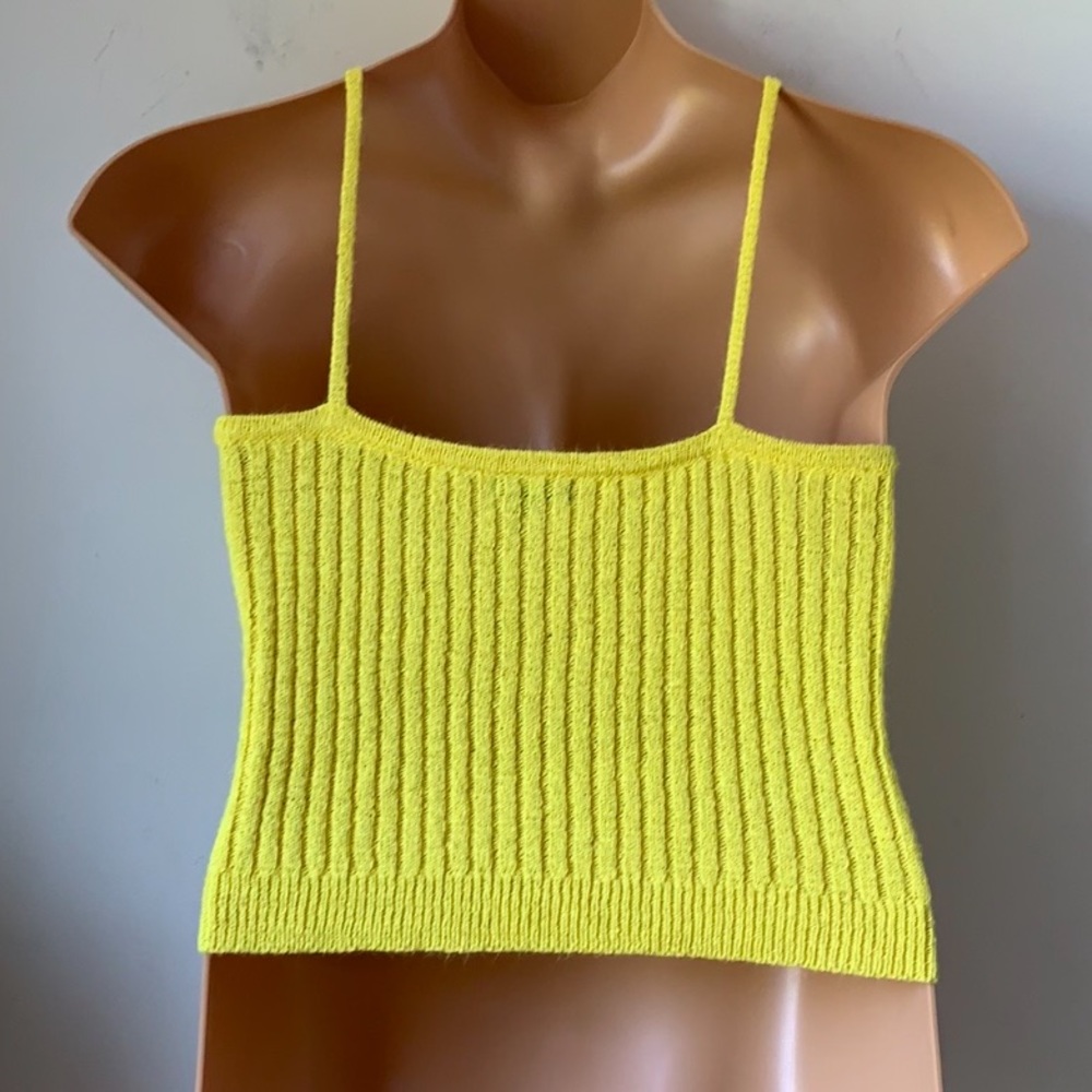A Wild Fable Yellow Sweater Crop Tank Top | L - Picture 3 of 3